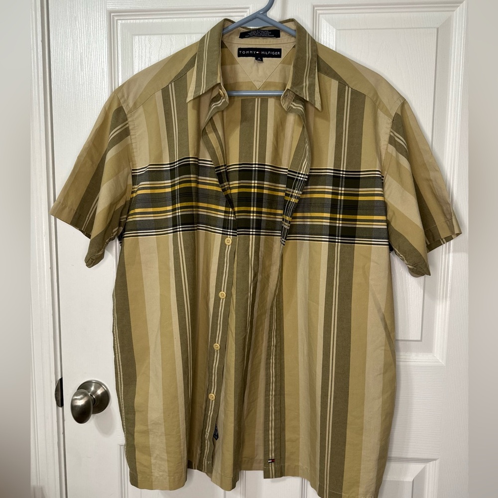 Men's Tommy Hilfiger Striped Short Sleeve Shirt